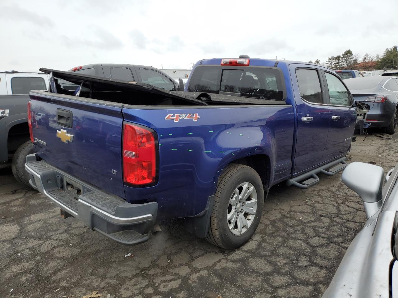 VIN 1GCGTCE35G1235329 2016 CHEVROLET COLORADO no.3