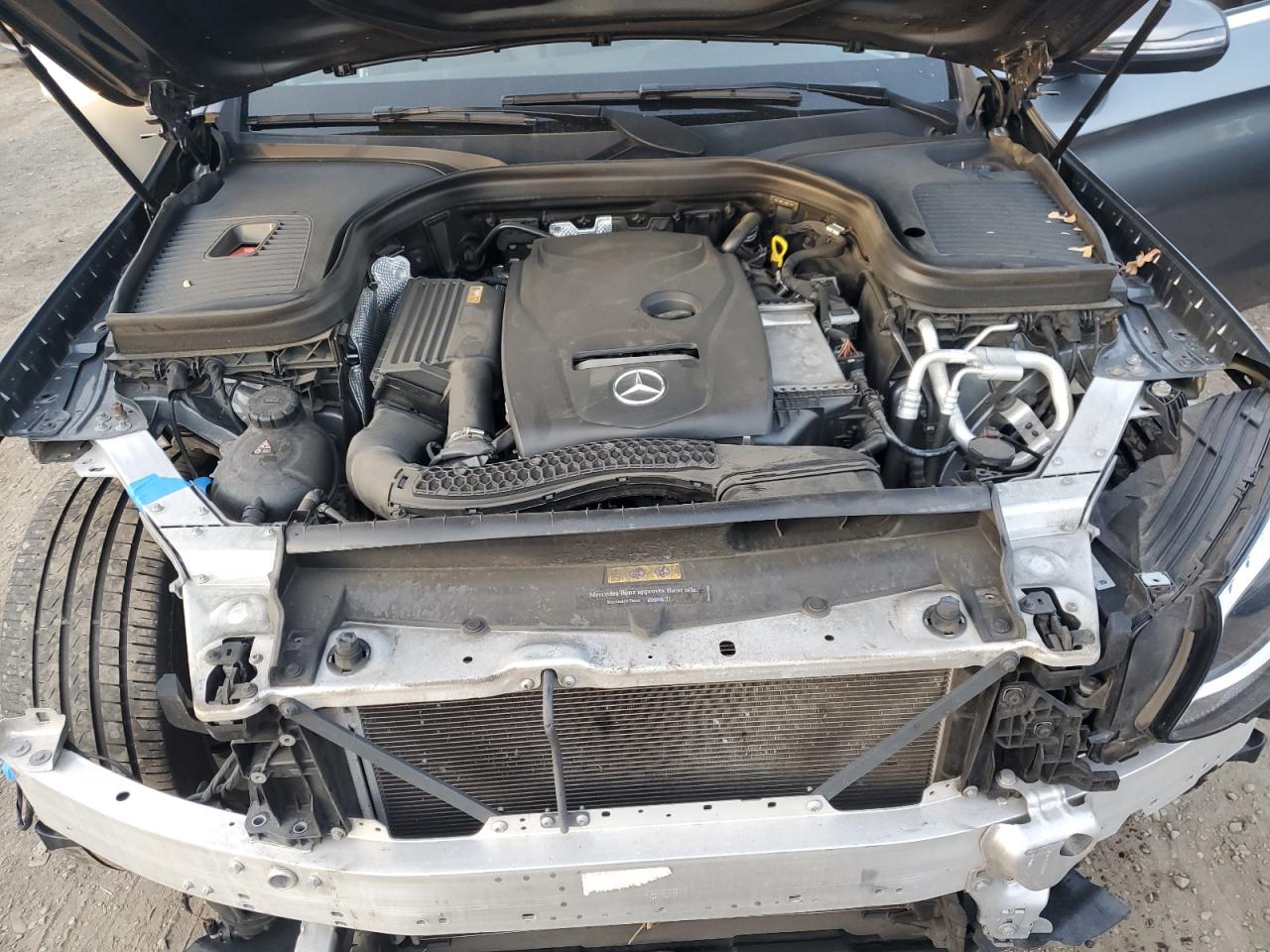 2019 Mercedes-Benz GLC - Image 12