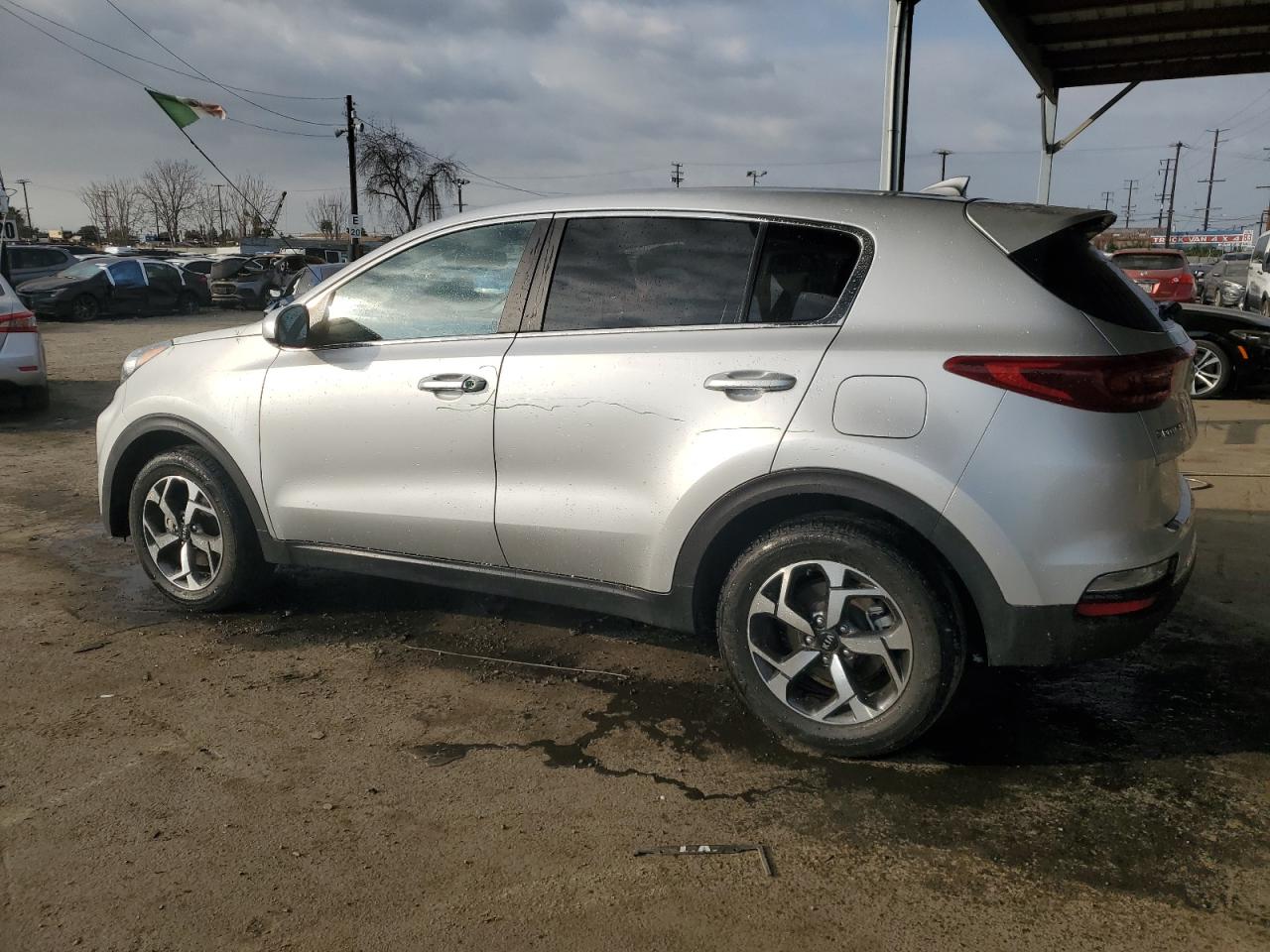 2021 Kia Sportage - Image 2