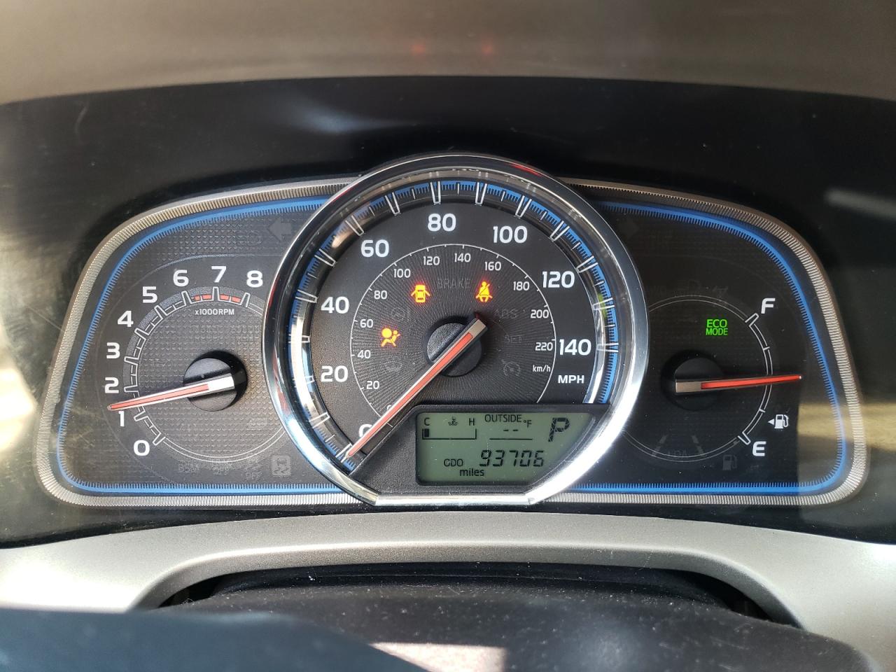 2015 Toyota RAV 4 - Image 9