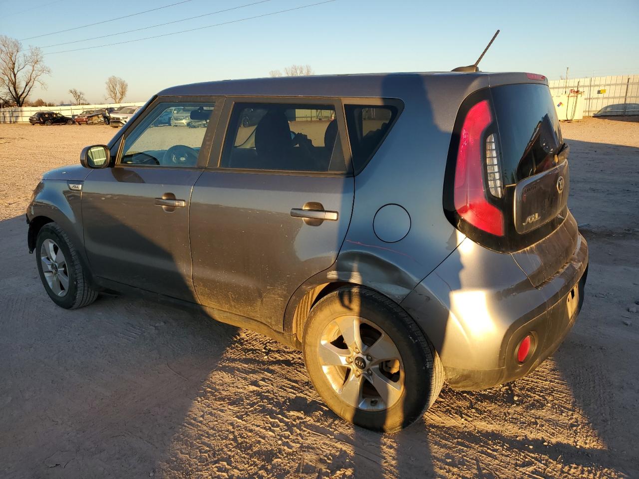 2019 Kia Soul - Image 2