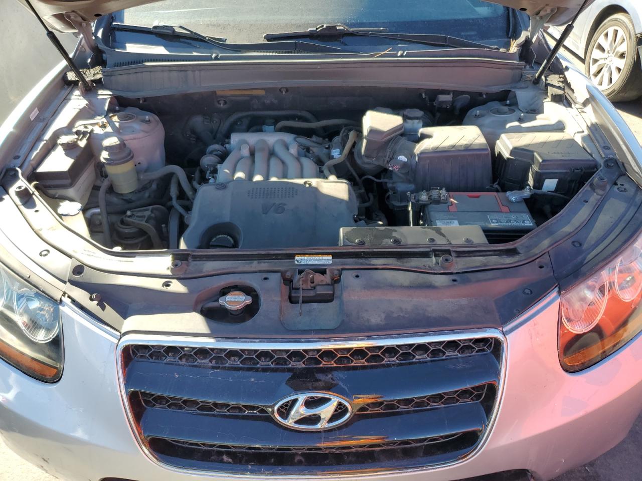 2009 Hyundai Santa Fe - Image 12