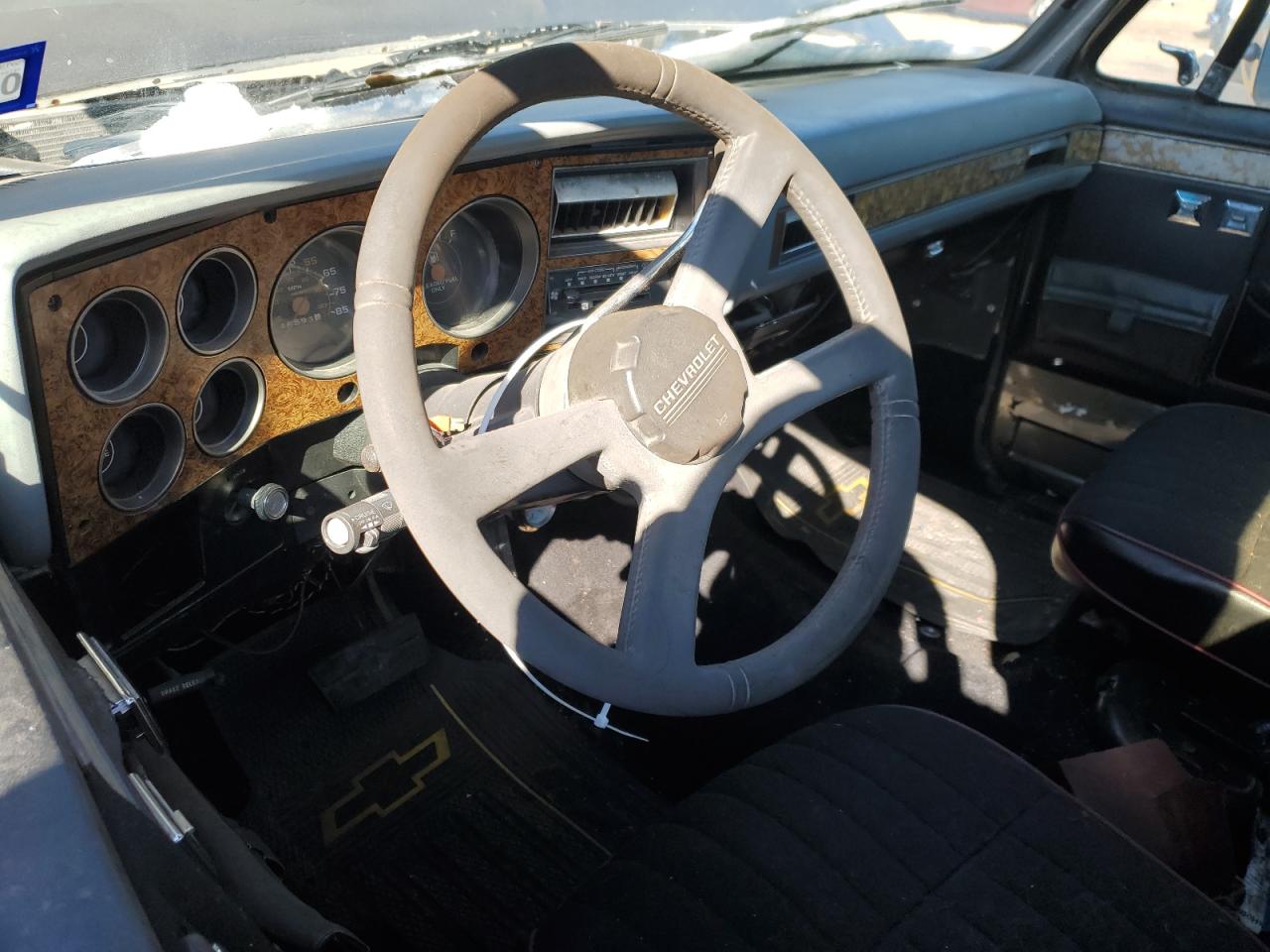 1986 Chevrolet C-10 - Image 8