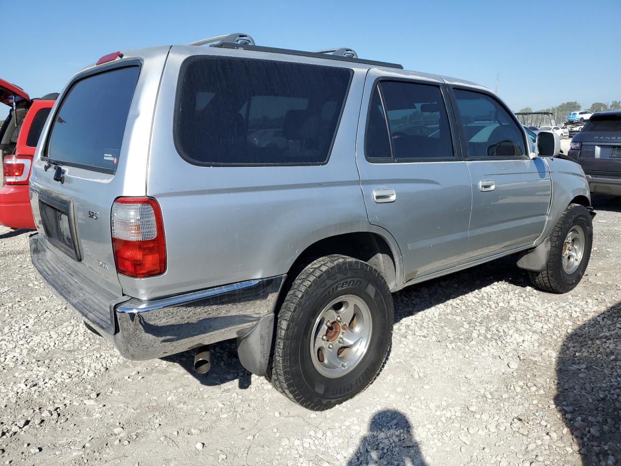 2000 Toyota 4Runner - Image 3
