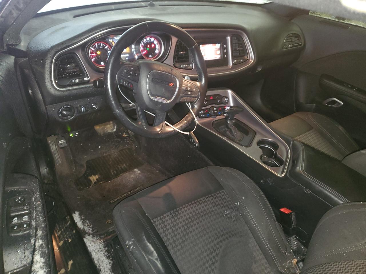 2016 Dodge Challenger - Image 8