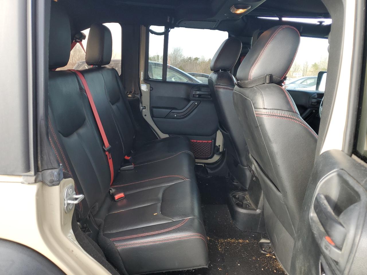 2018 Jeep Wrangler - Image 10