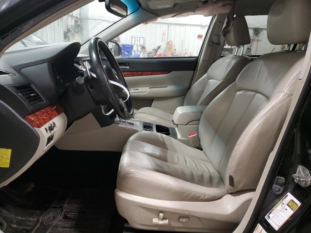 2011 Subaru Outback - Image 7