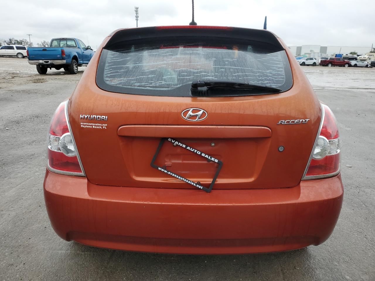 2009 Hyundai Accent - Image 6