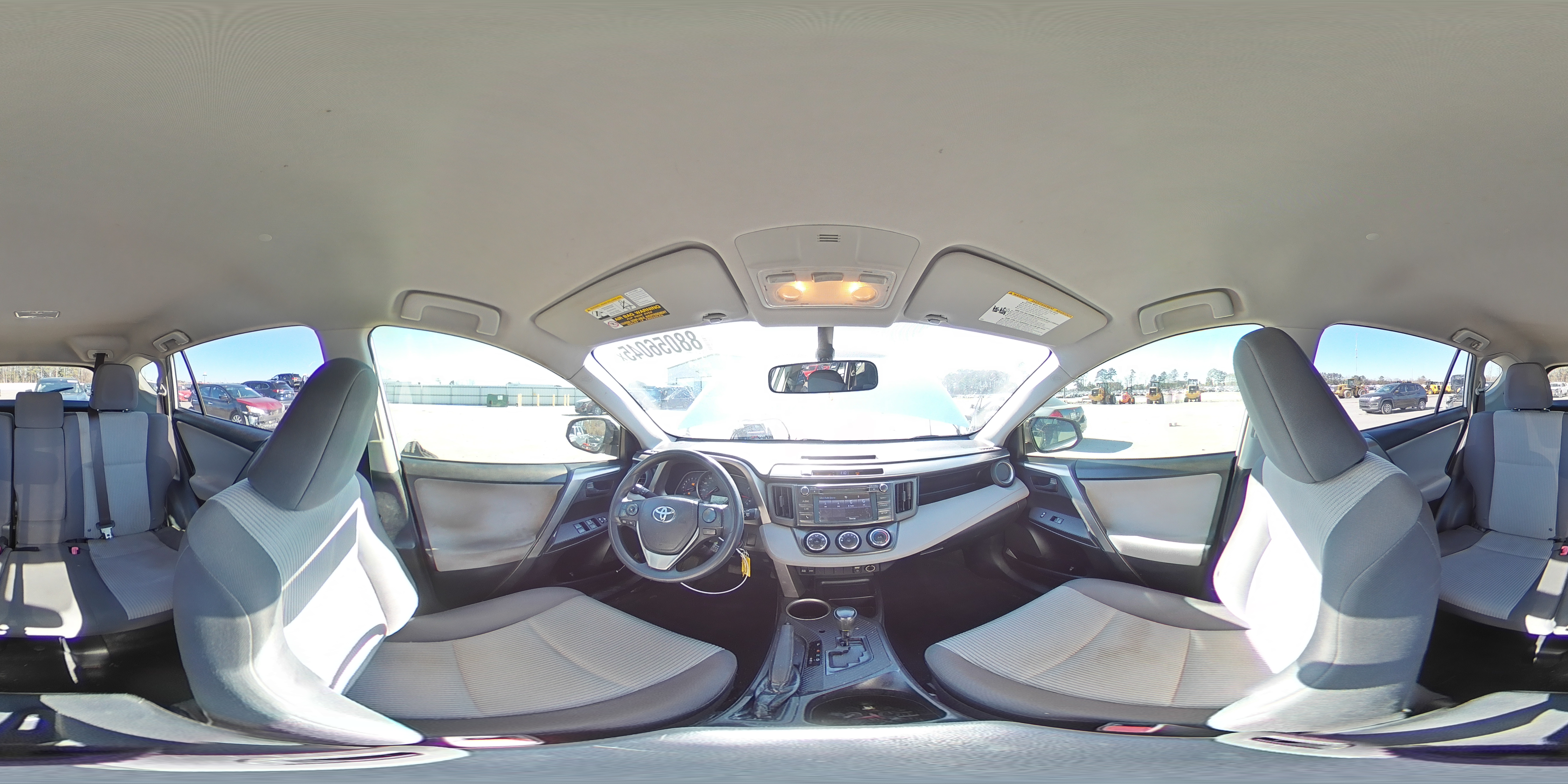 2014 Toyota RAV 4 - Image 13