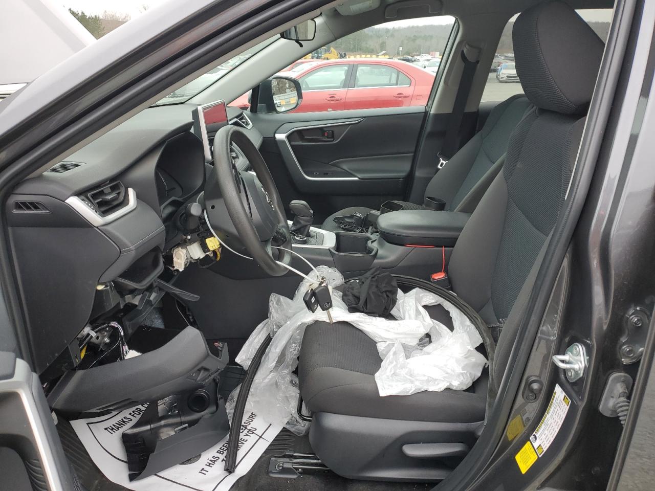 2023 Toyota RAV 4 - Image 7