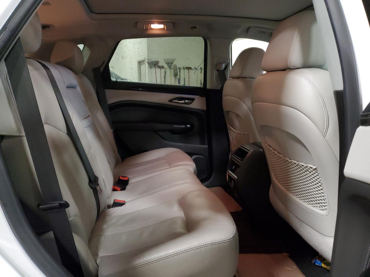 2016 Cadillac SRX - Image 11
