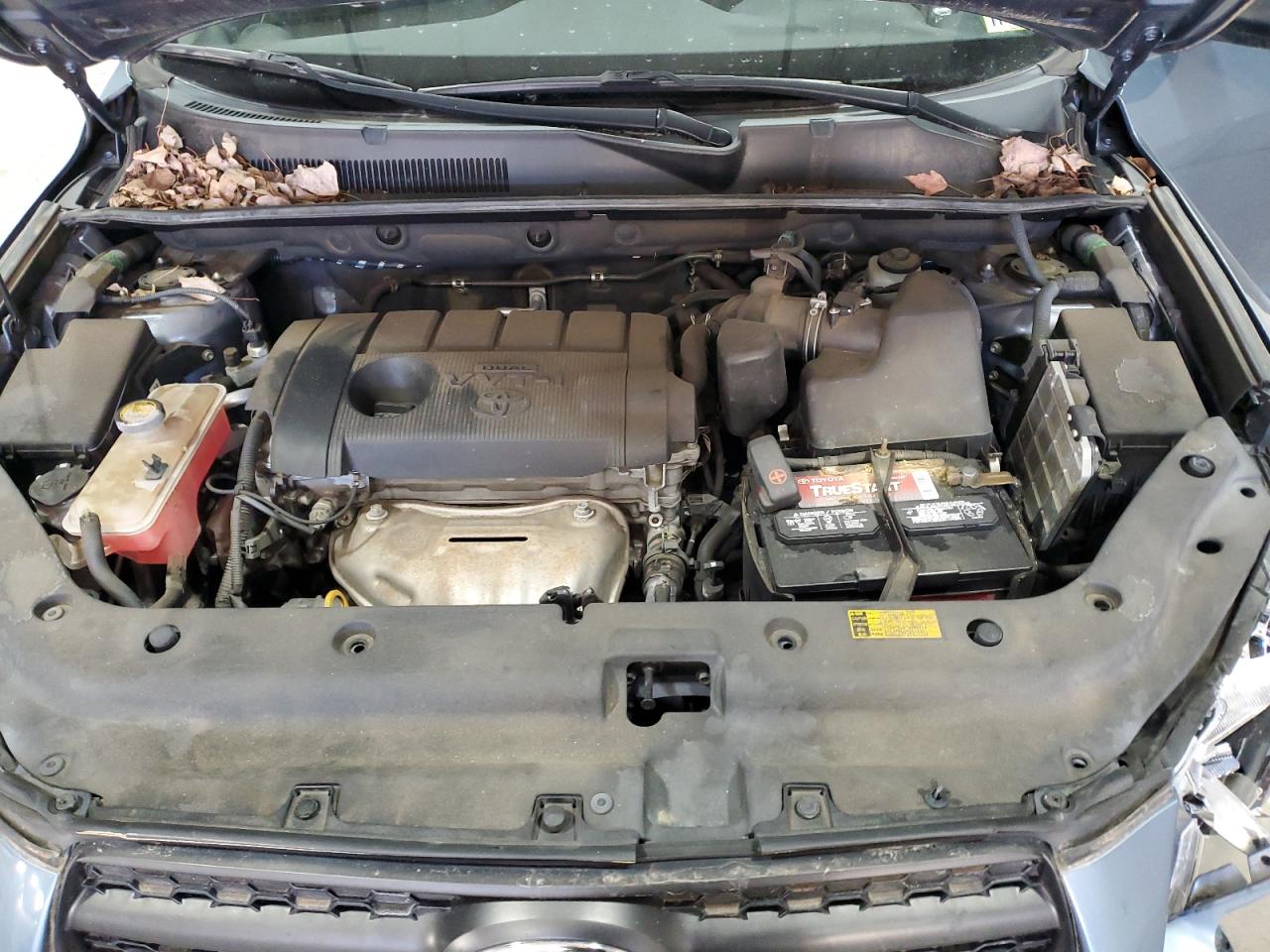 2011 Toyota RAV 4 - Image 12