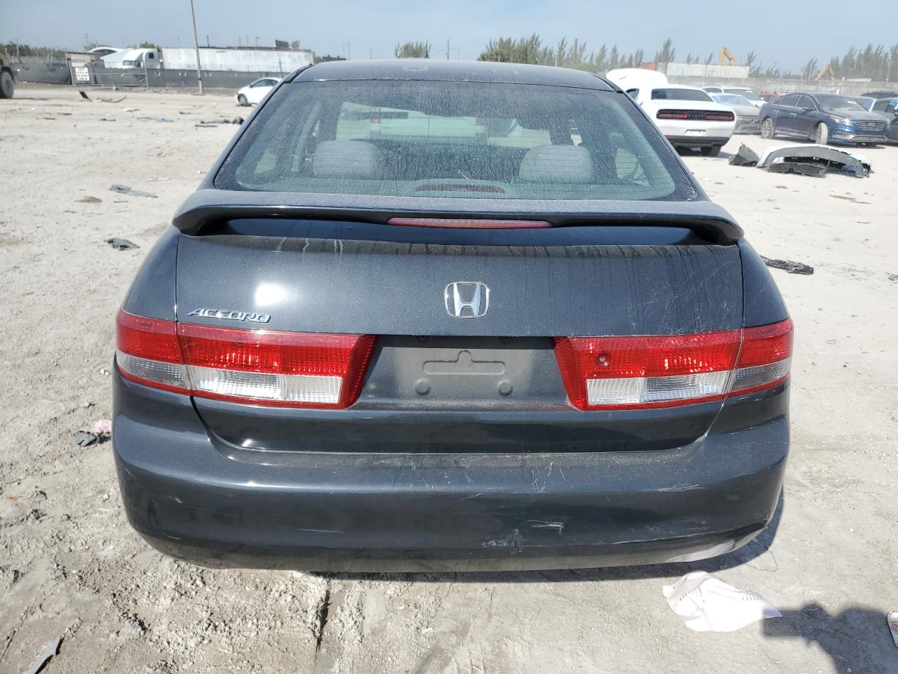 2004 Honda Accord - Image 6