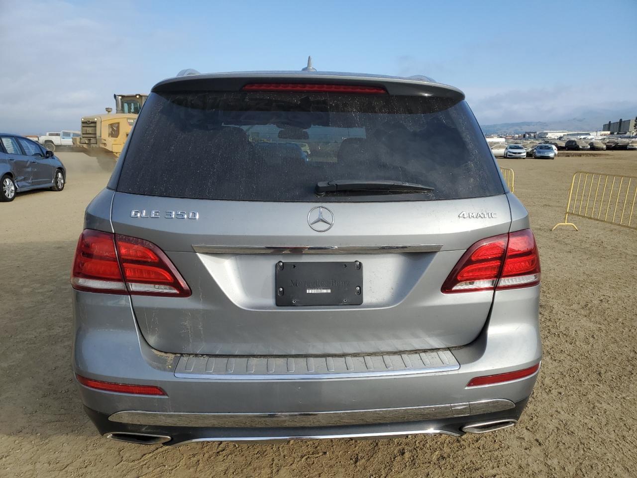 2016 Mercedes-Benz GLE - Image 6