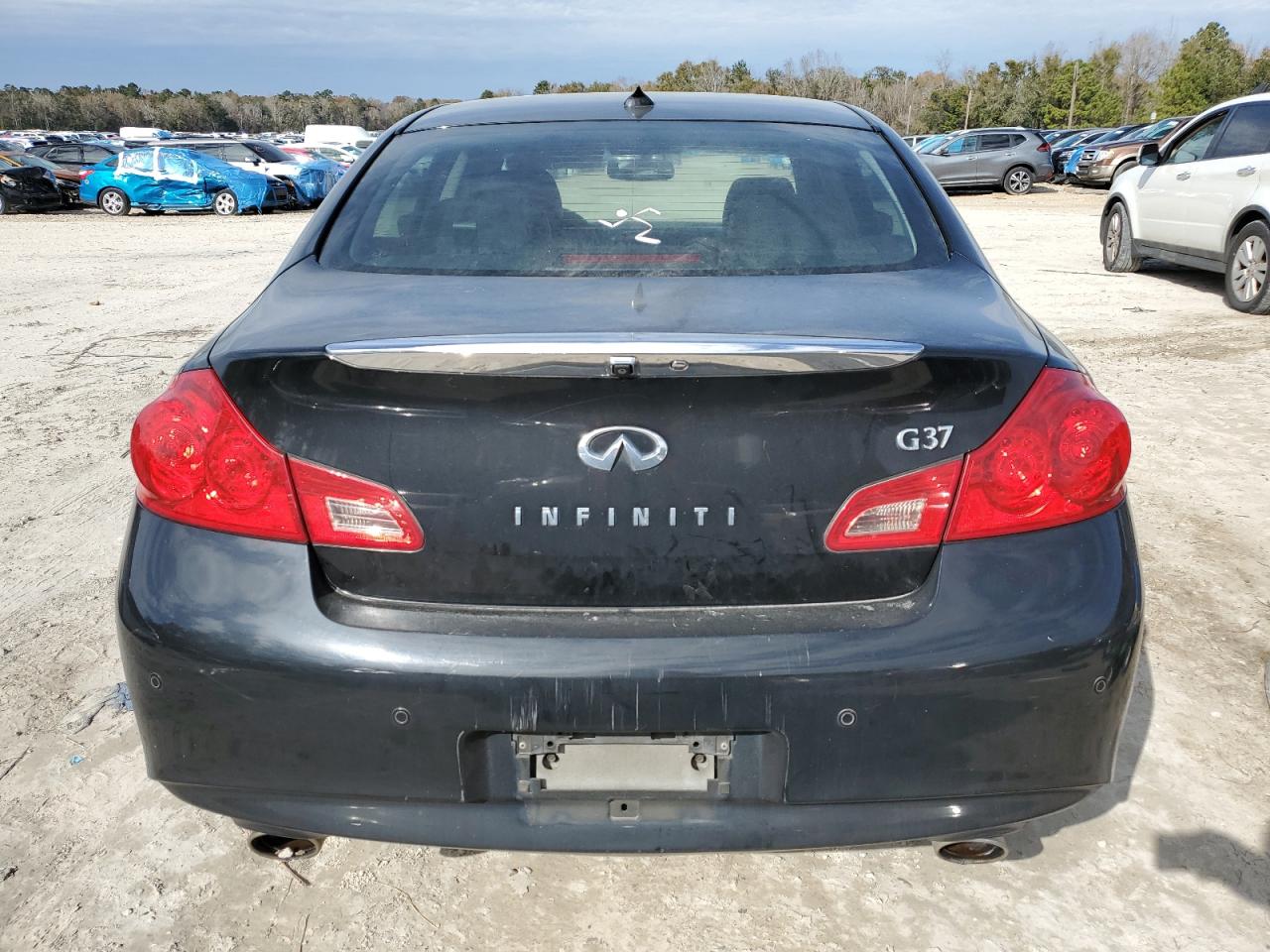 2010 Infiniti G - Image 6