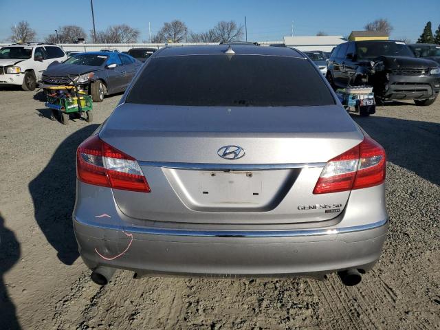  HYUNDAI GENESIS 2013 Сріблястий