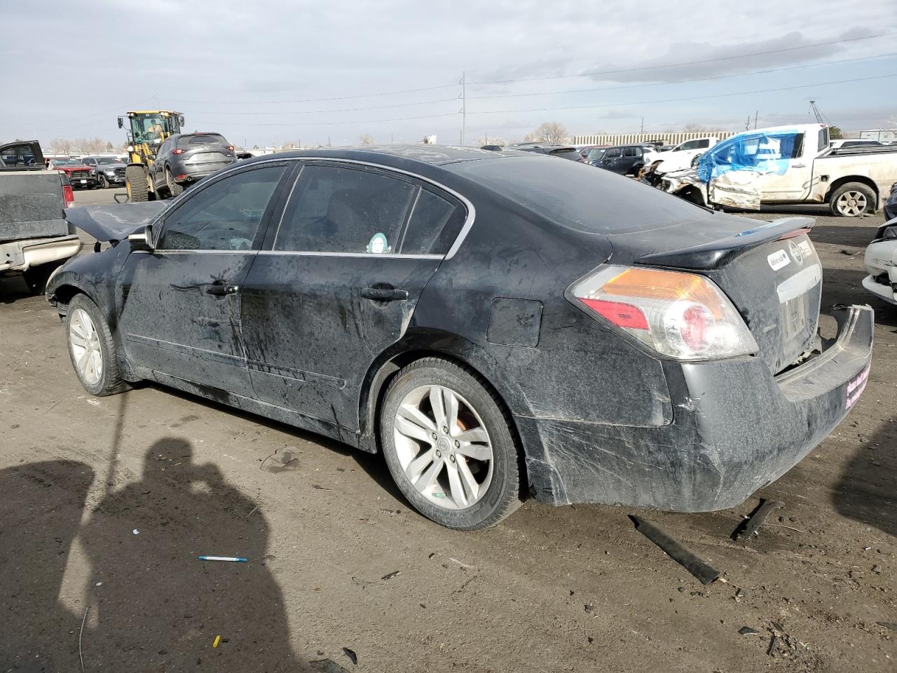 2012 Nissan Altima - Image 2
