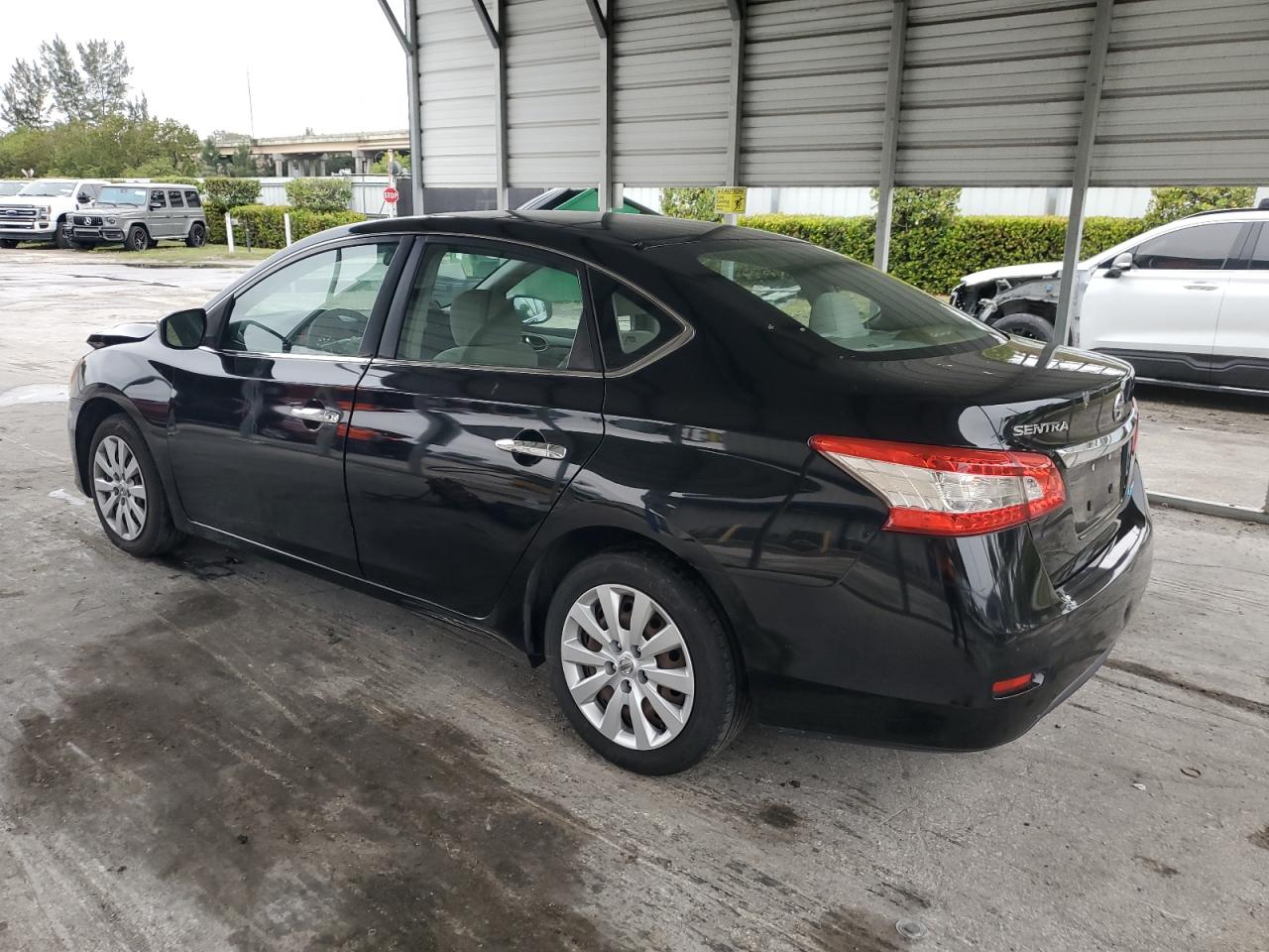 2013 Nissan Sentra - Image 2