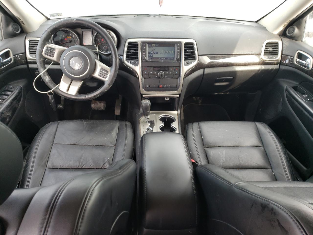 2012 Jeep Grand Cherokee - Image 8