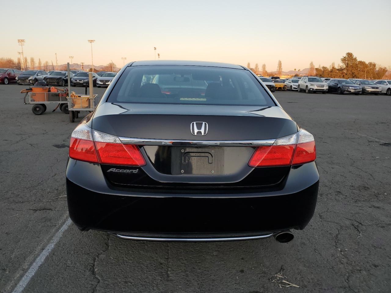 2015 Honda Accord - Image 6