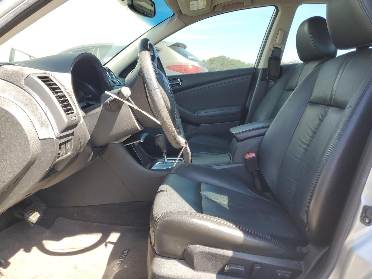 2011 Nissan Altima - Image 7