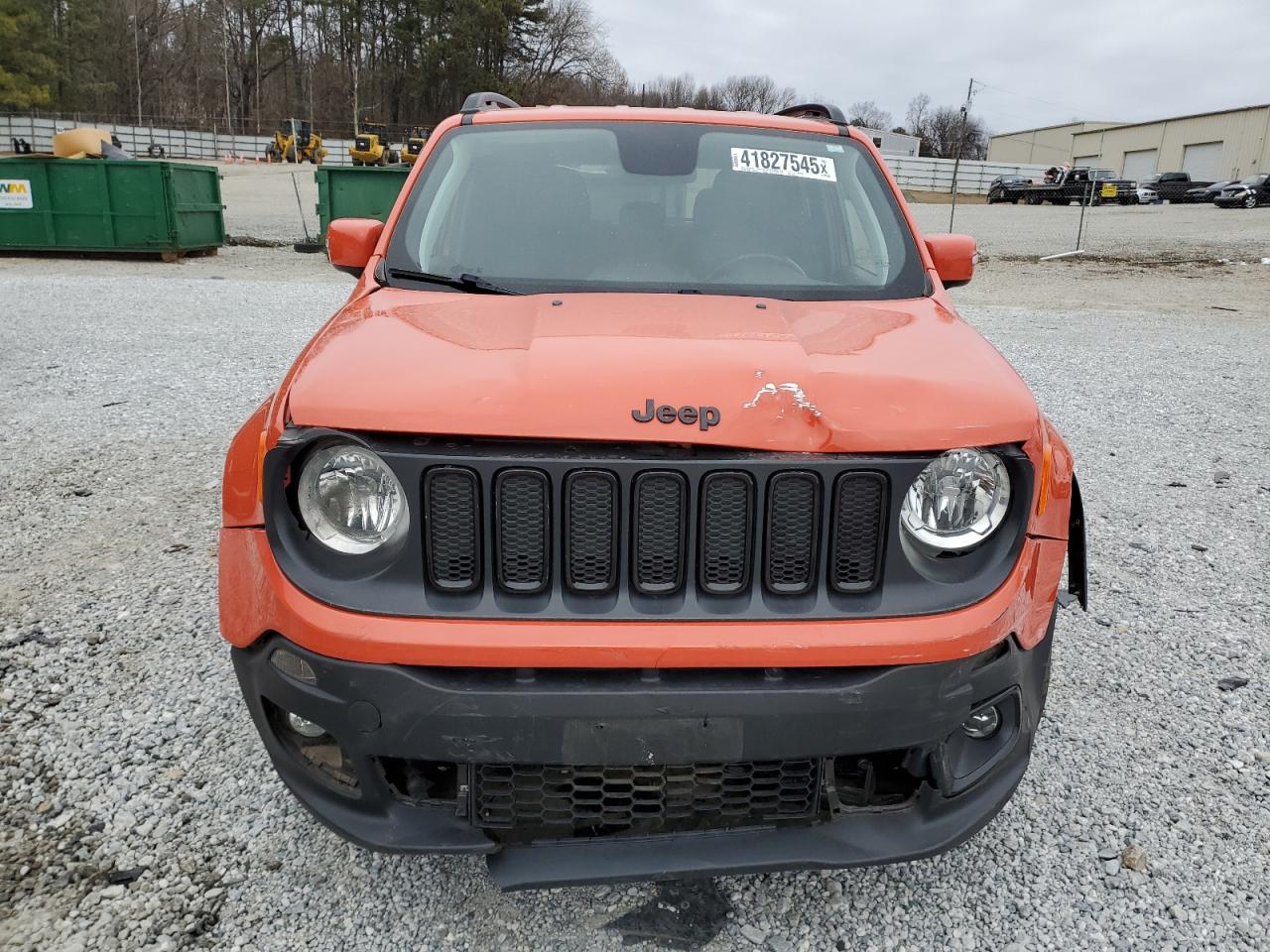 2018 Jeep Renegade - Image 5