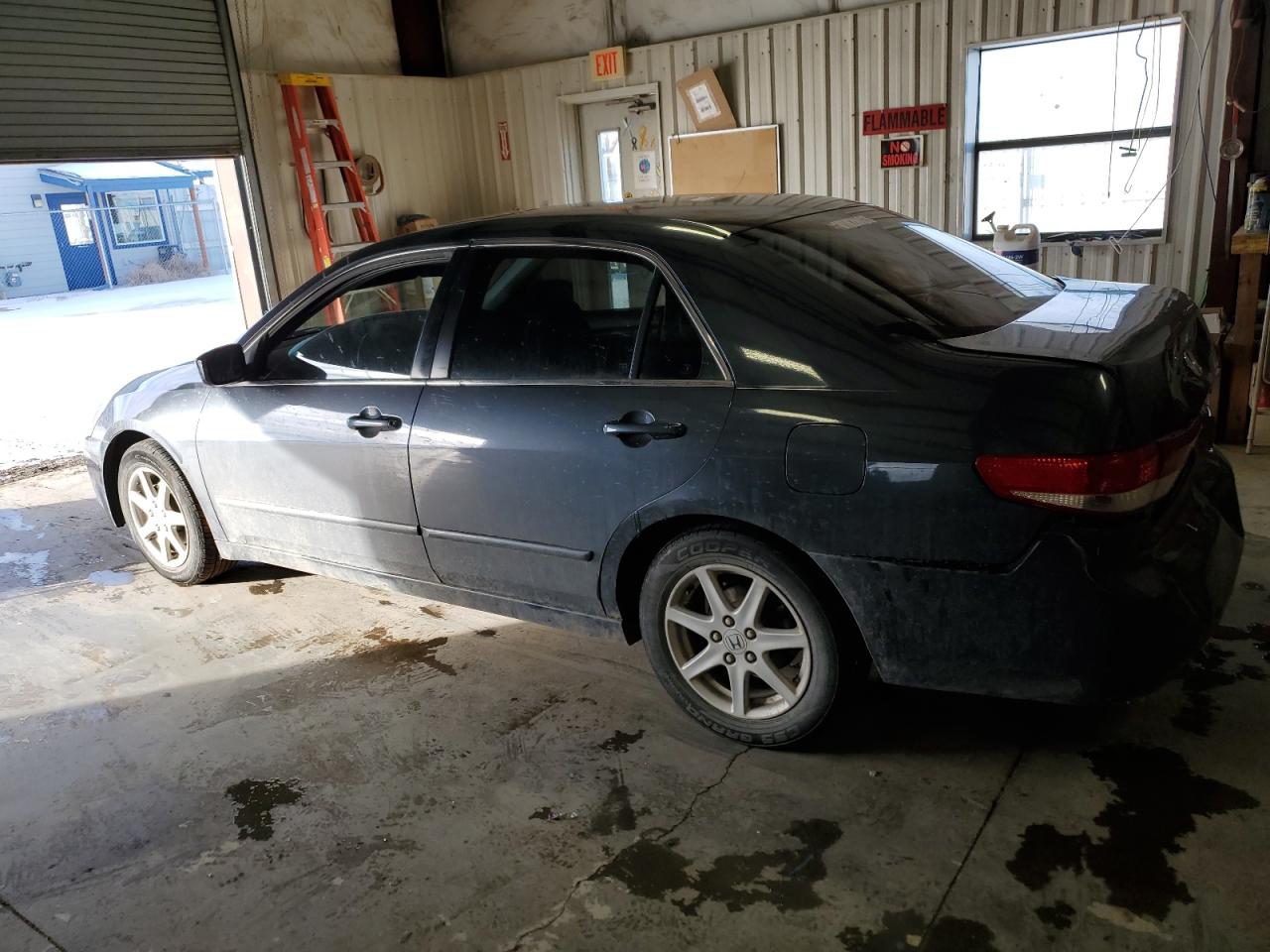 2003 Honda Accord - Image 2