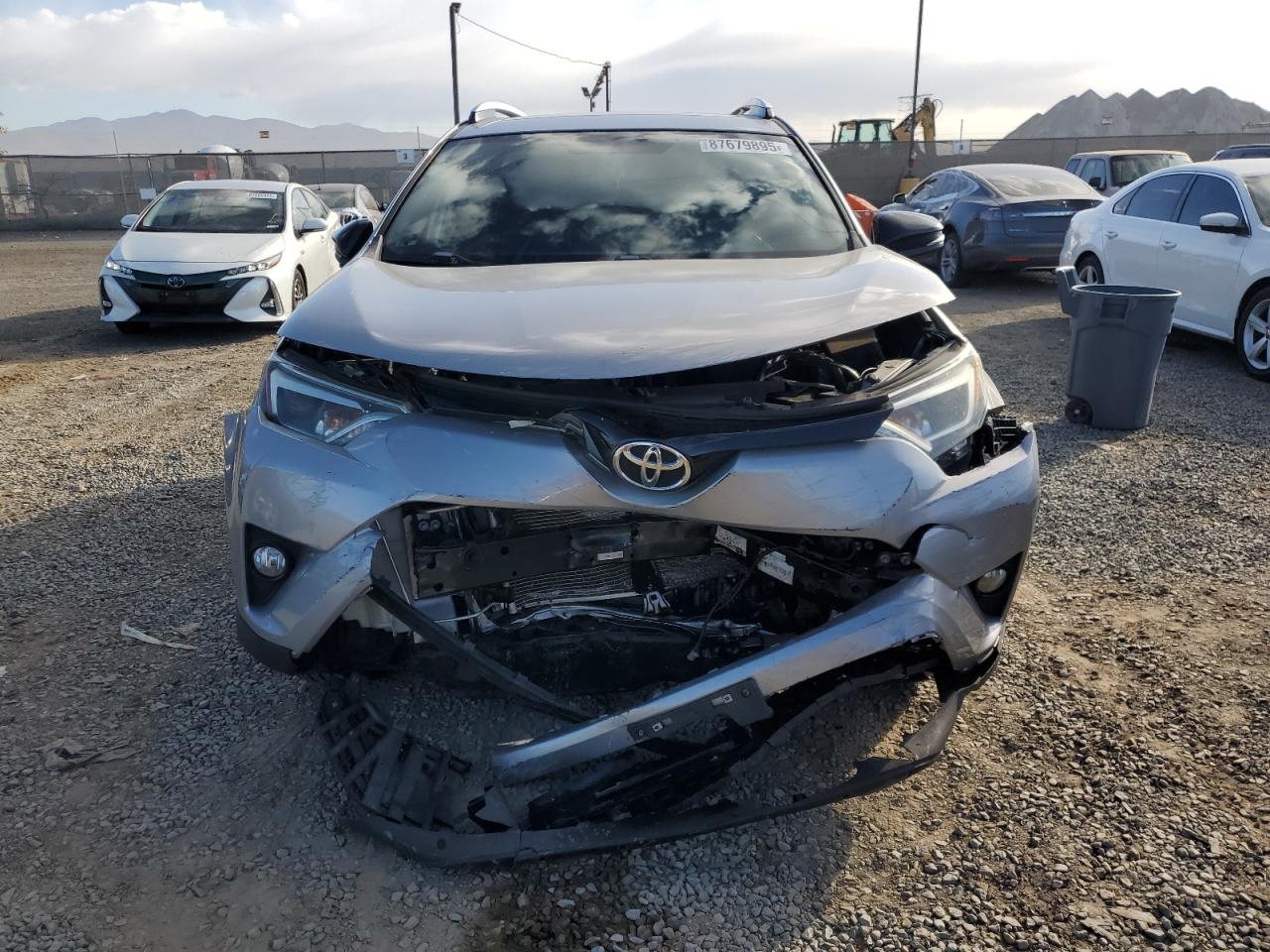 2016 Toyota RAV 4 - Image 5