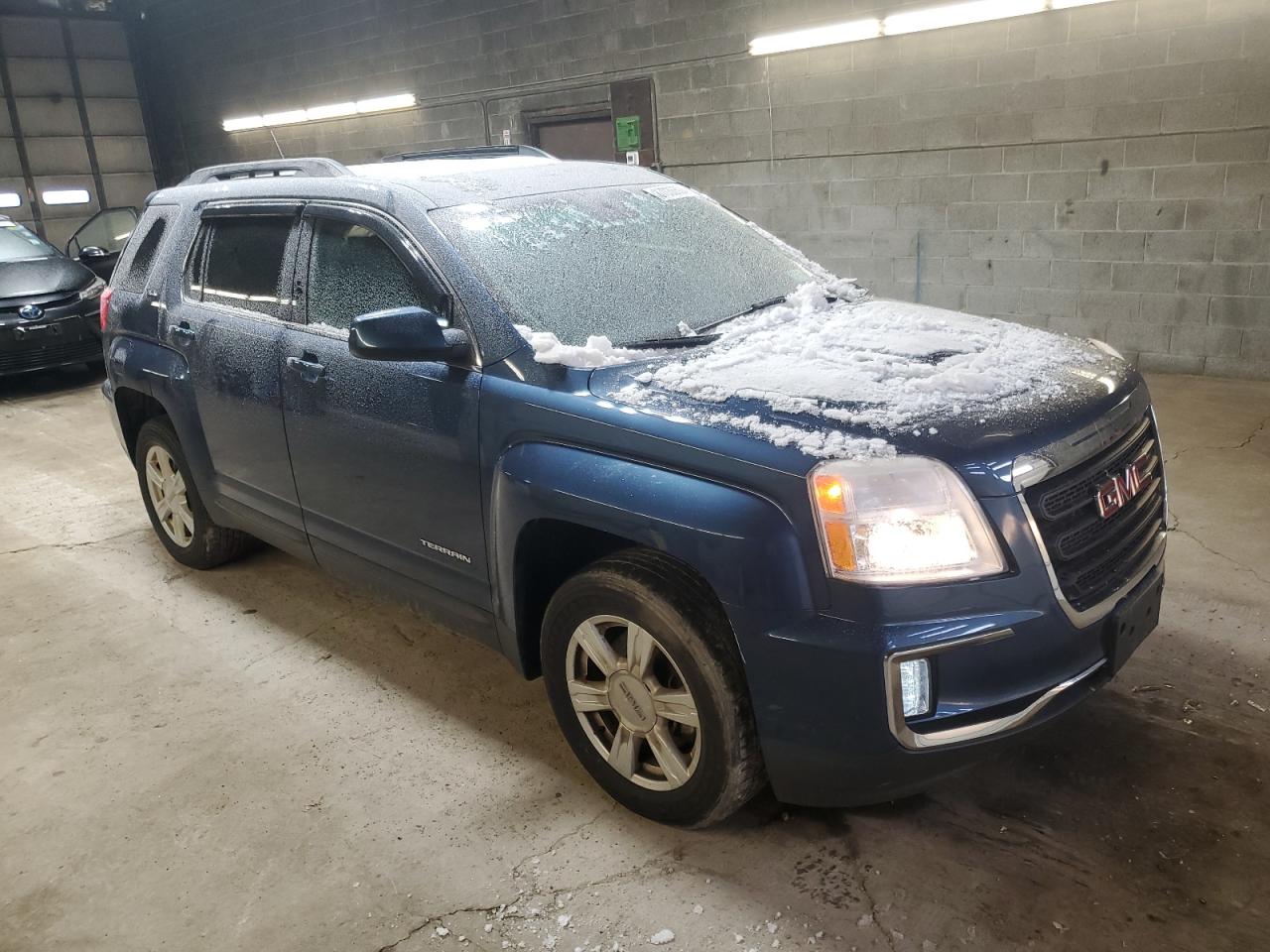 VIN 2GKFLTE39G6168943 2016 GMC TERRAIN no.4