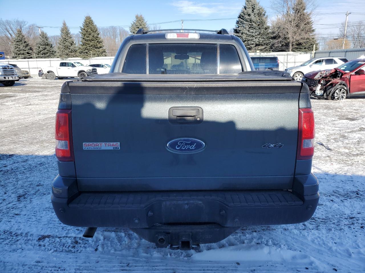 2010 Ford Explorer - Image 6