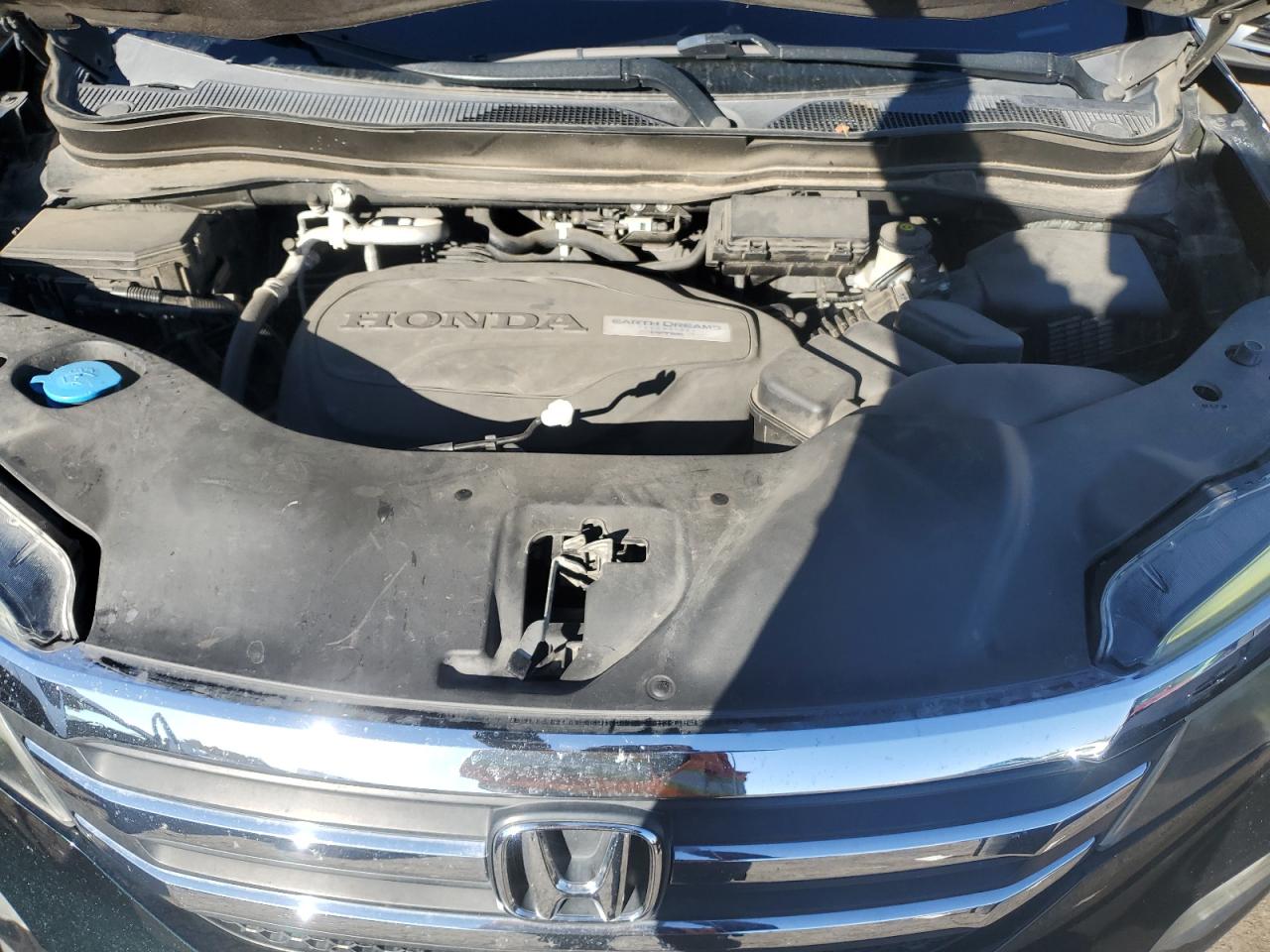 2016 Honda Pilot - Image 13