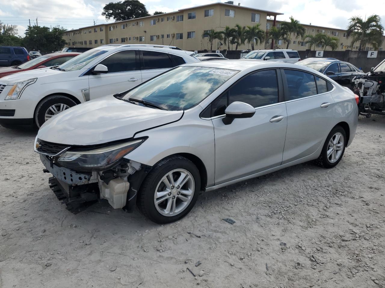 2016 Chevrolet Cruze - Image 1