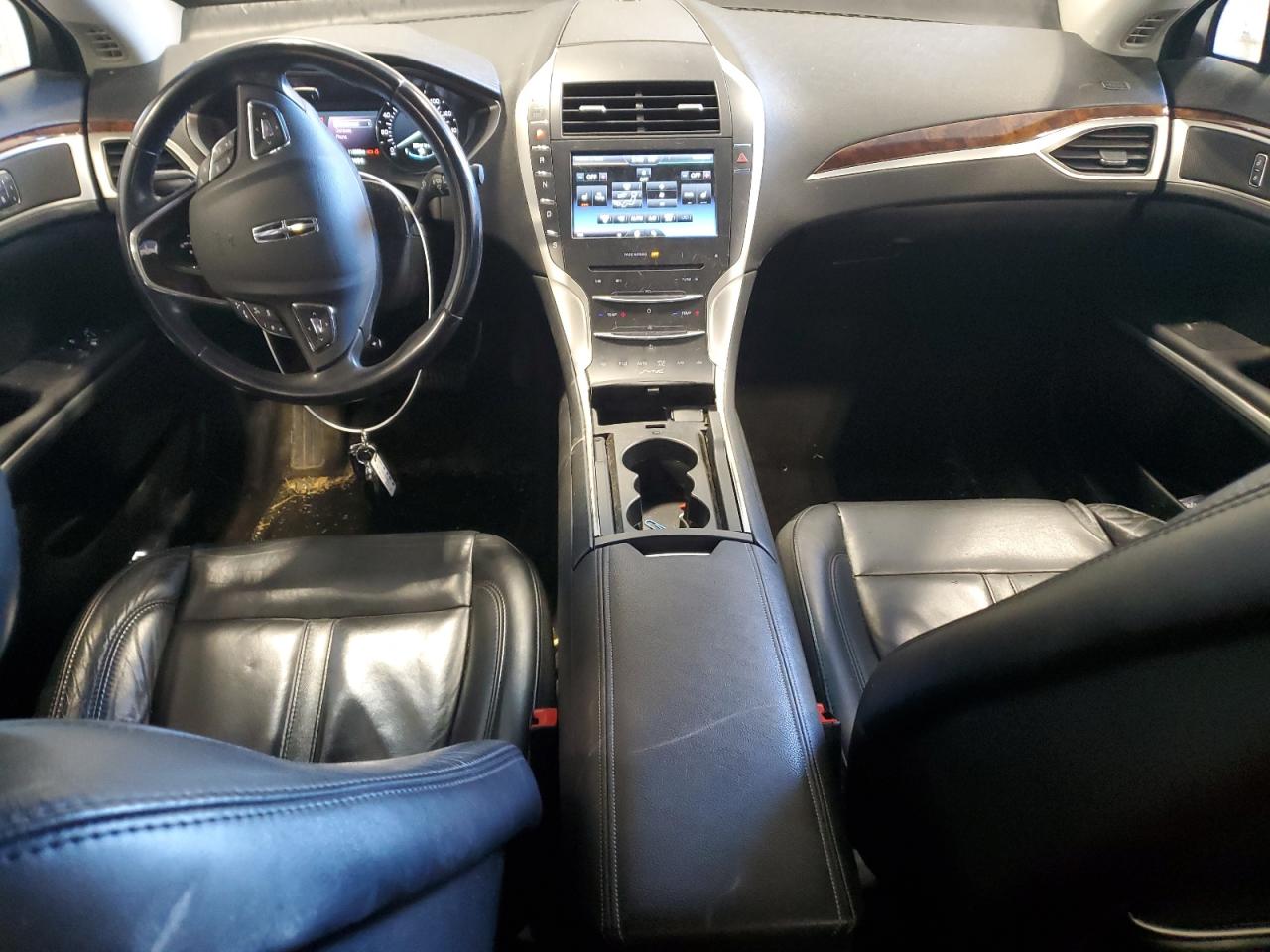 2015 Lincoln MKZ - Image 8