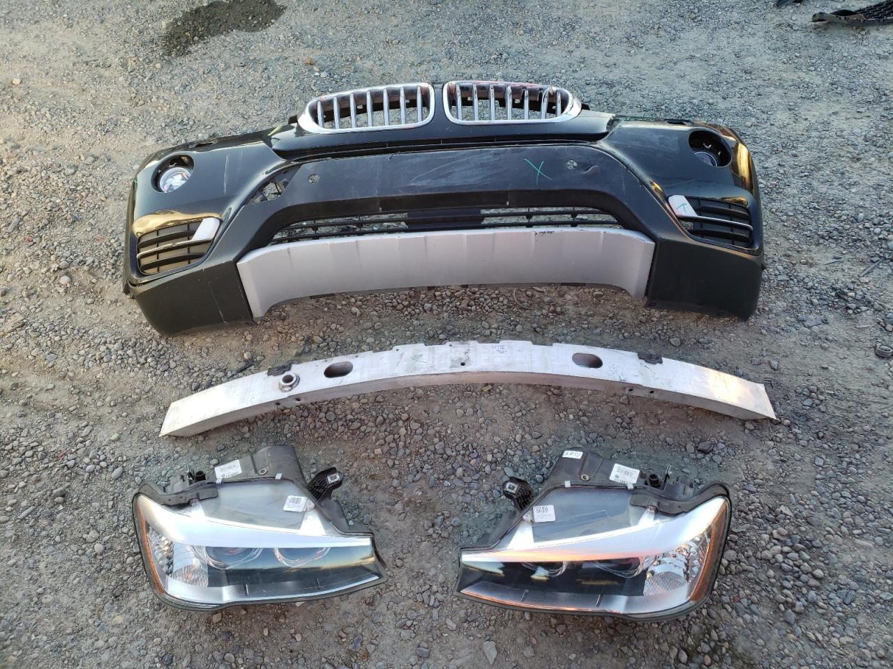 2015 BMW X3 - Image 13