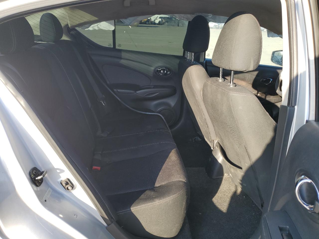 2016 Nissan Versa - Image 10
