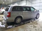 2014 Chrysler Town & Country Touring на продаже в Candia, NH - Front End