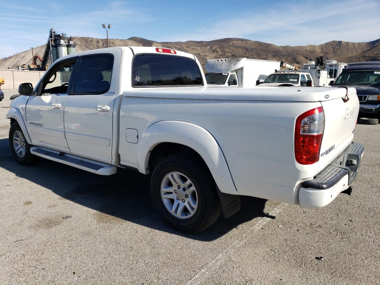 2004 Toyota Tundra - Image 2