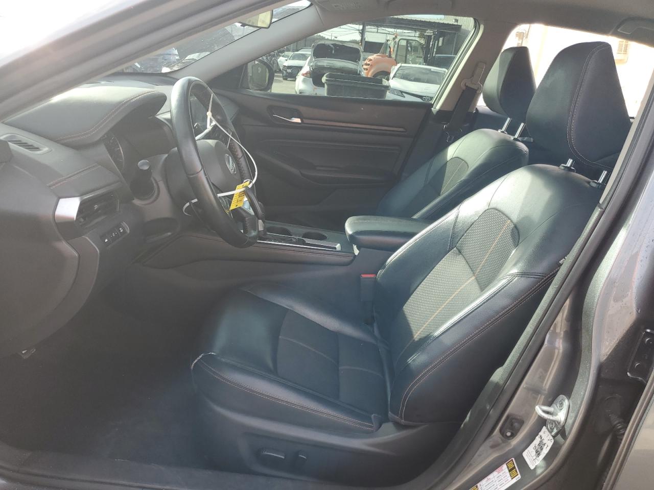 2020 Nissan Altima - Image 7
