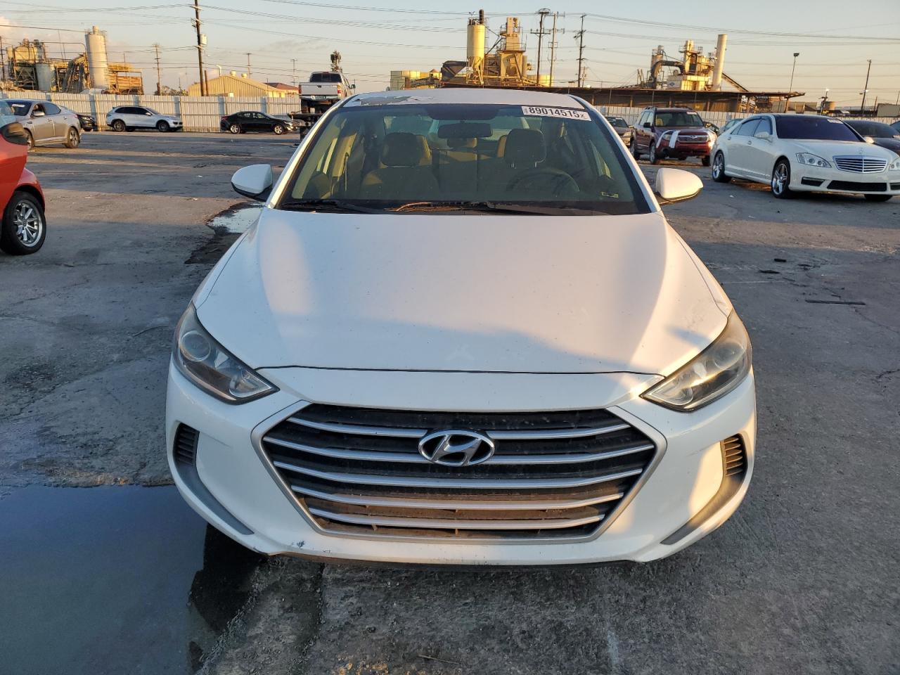 2017 Hyundai Elantra - Image 5