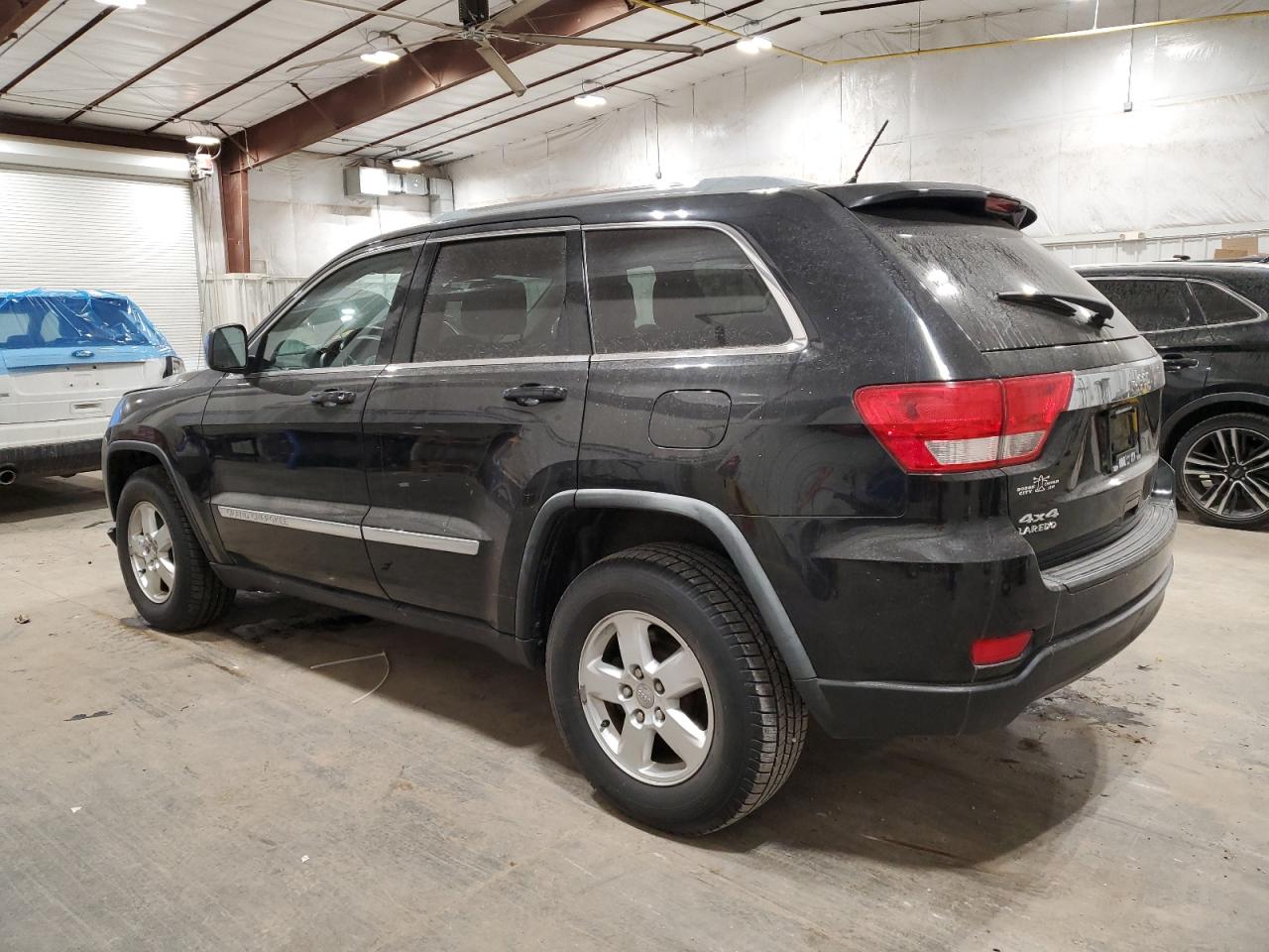 2012 Jeep Grand Cherokee - Image 2