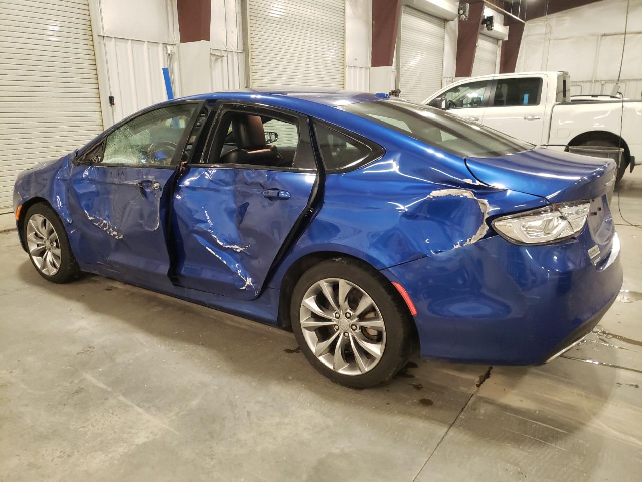 2015 Chrysler 200 - Image 2