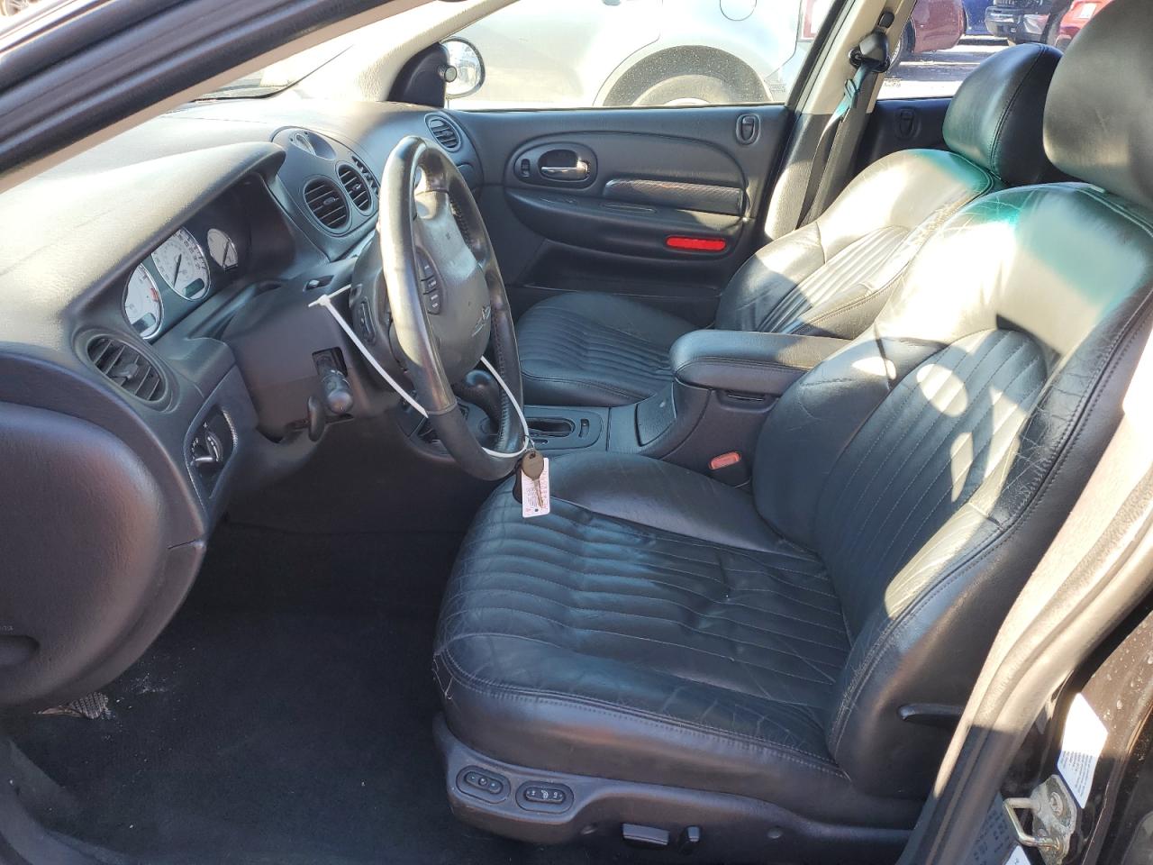 2004 Chrysler 300 - Image 7