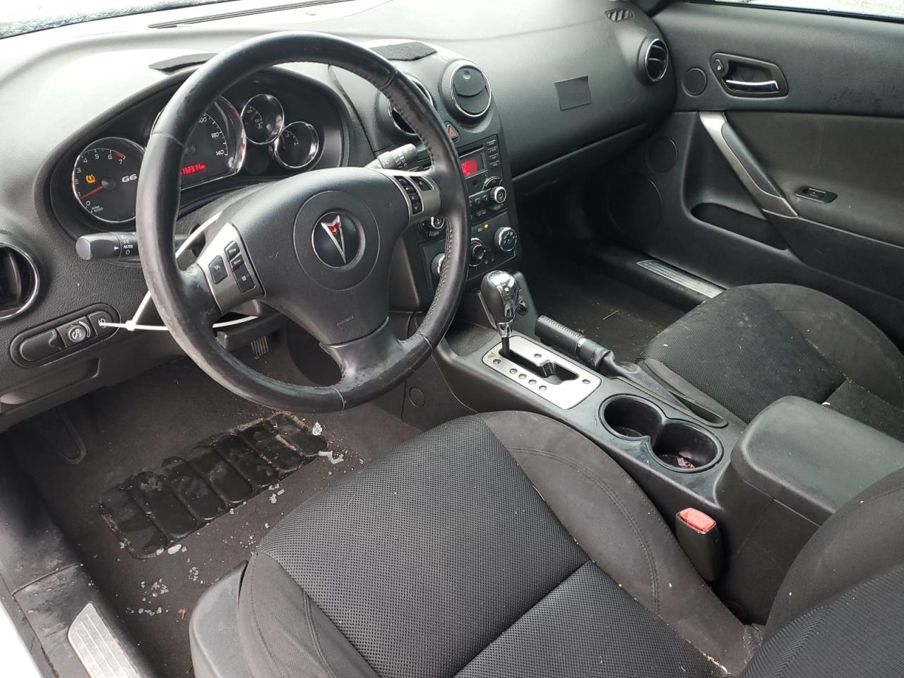 2008 Pontiac G6 - Image 8