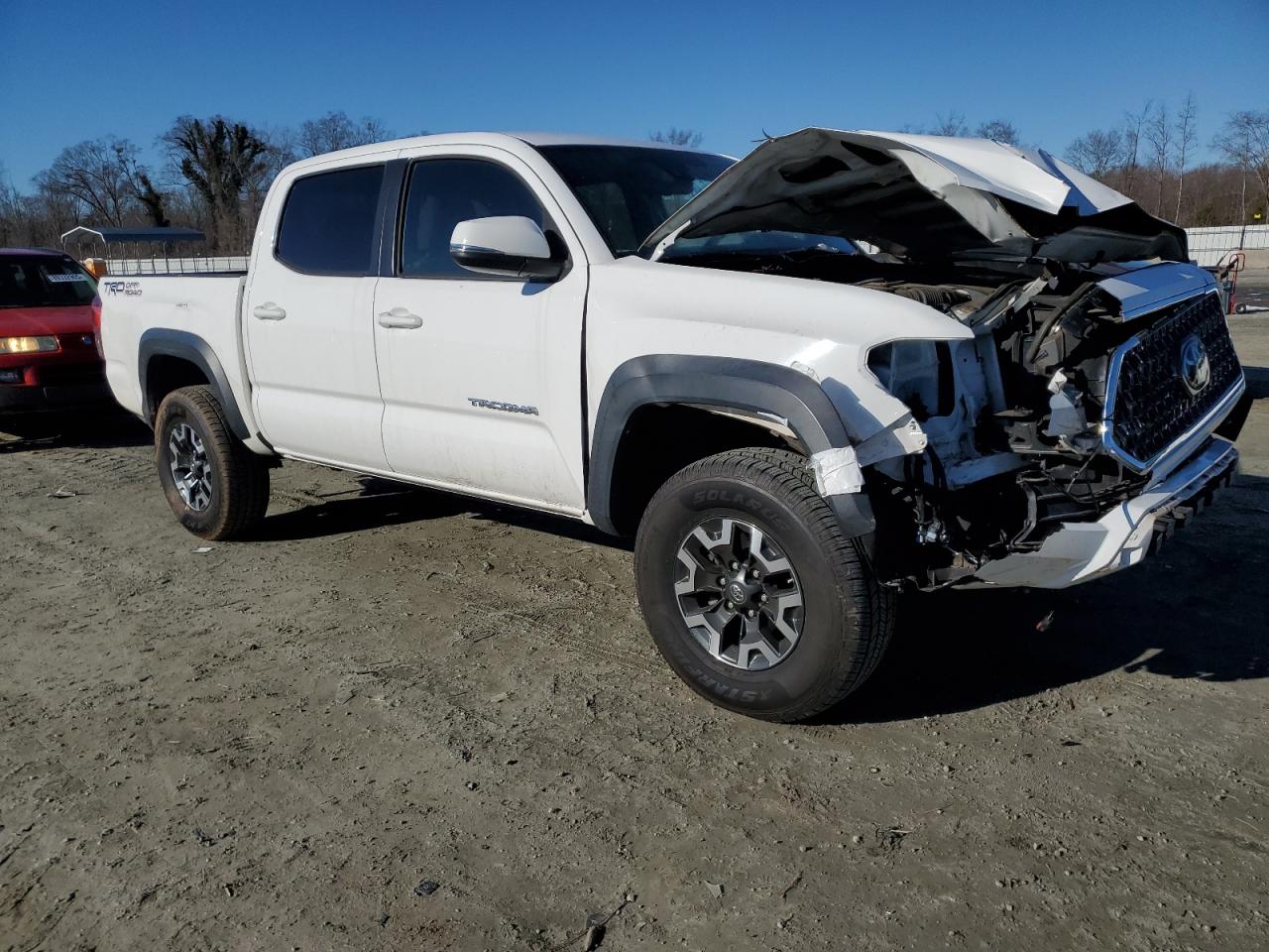 2019 Toyota Tacoma - Image 4