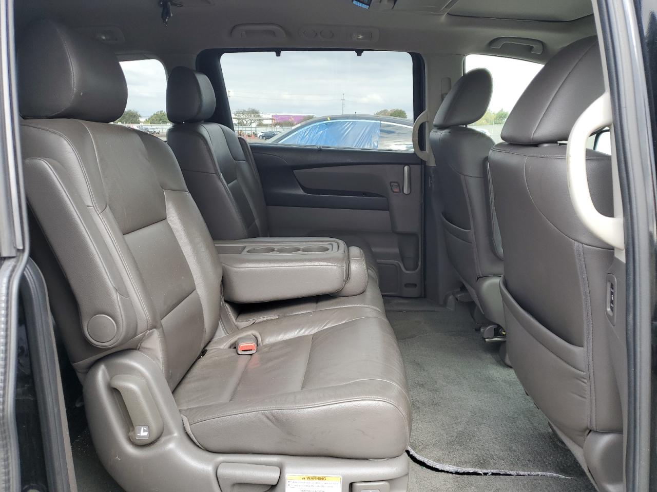 2013 Honda Odyssey - Image 11