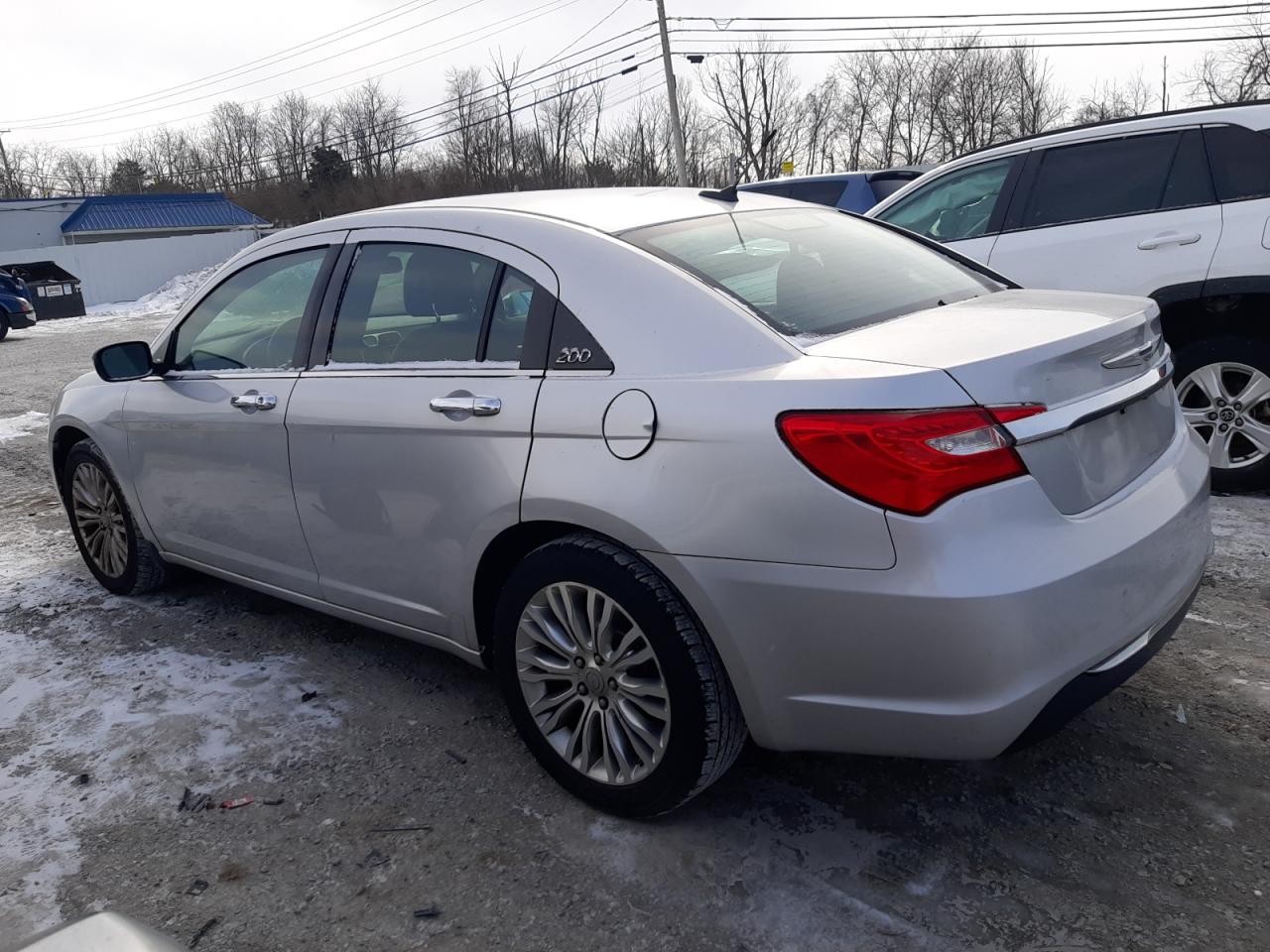 2011 Chrysler 200 - Image 2
