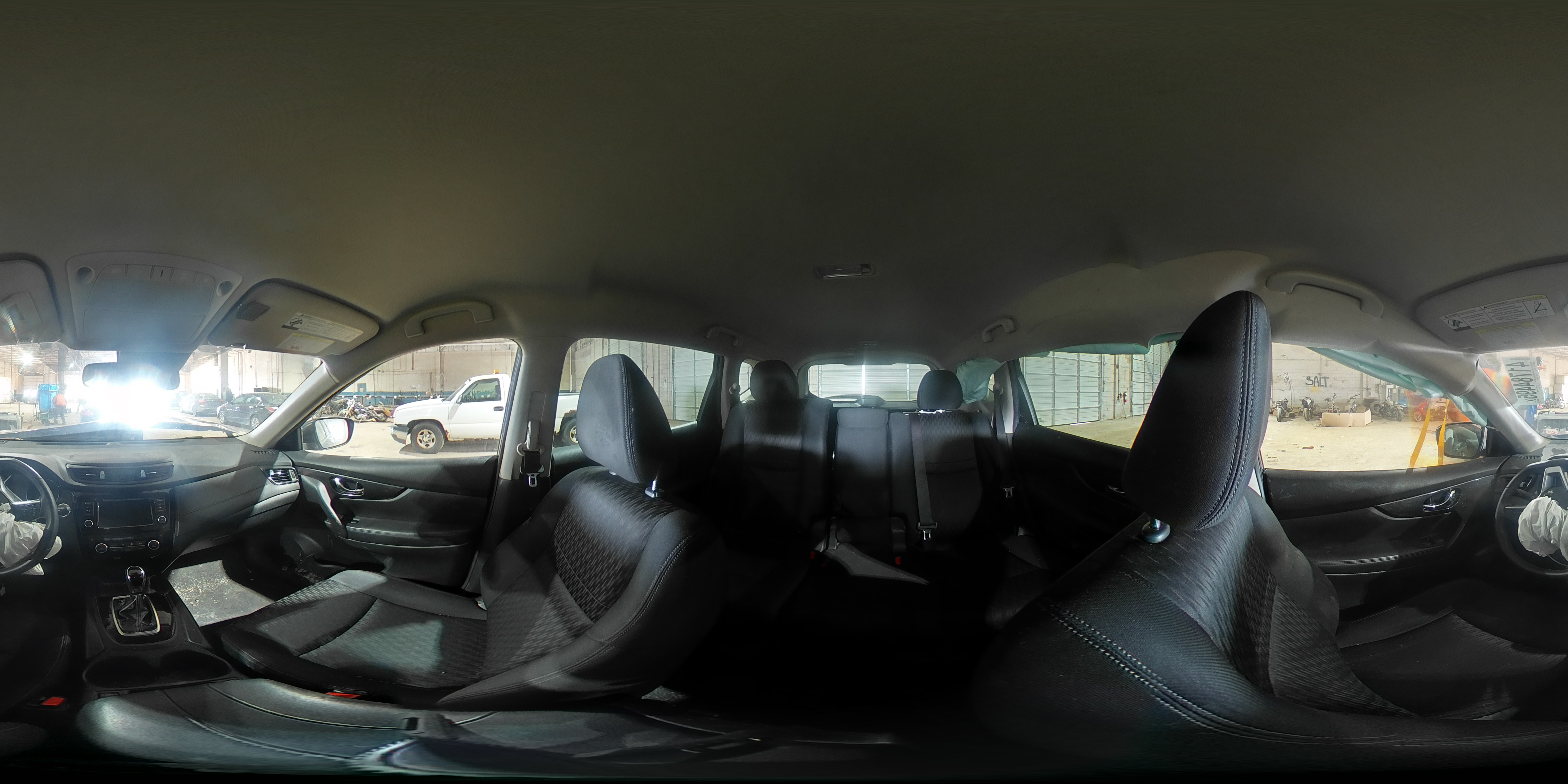 2019 Nissan Rogue - Image 14