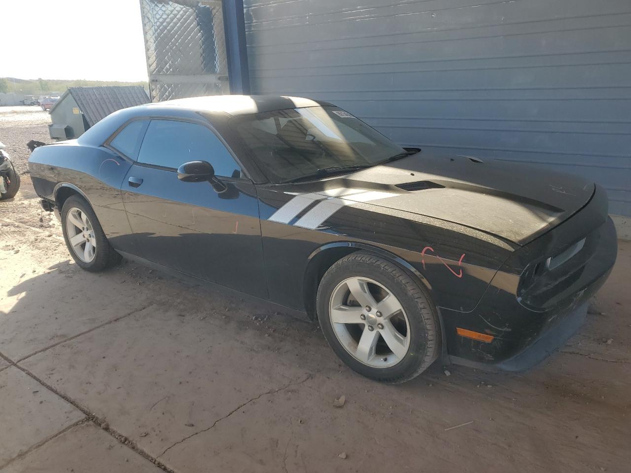 2014 Dodge Challenger - Image 4