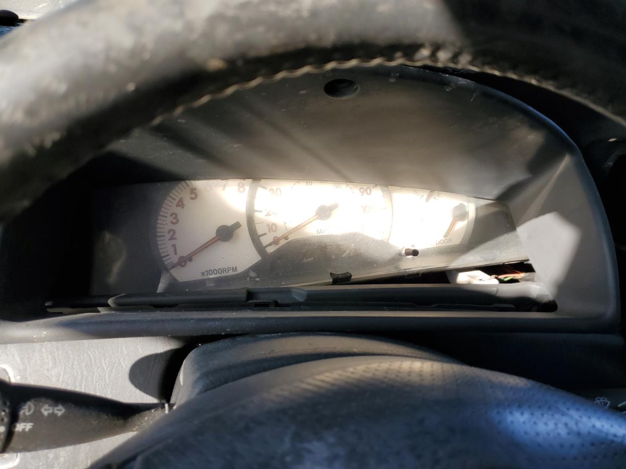 2004 Toyota Corolla - Image 9