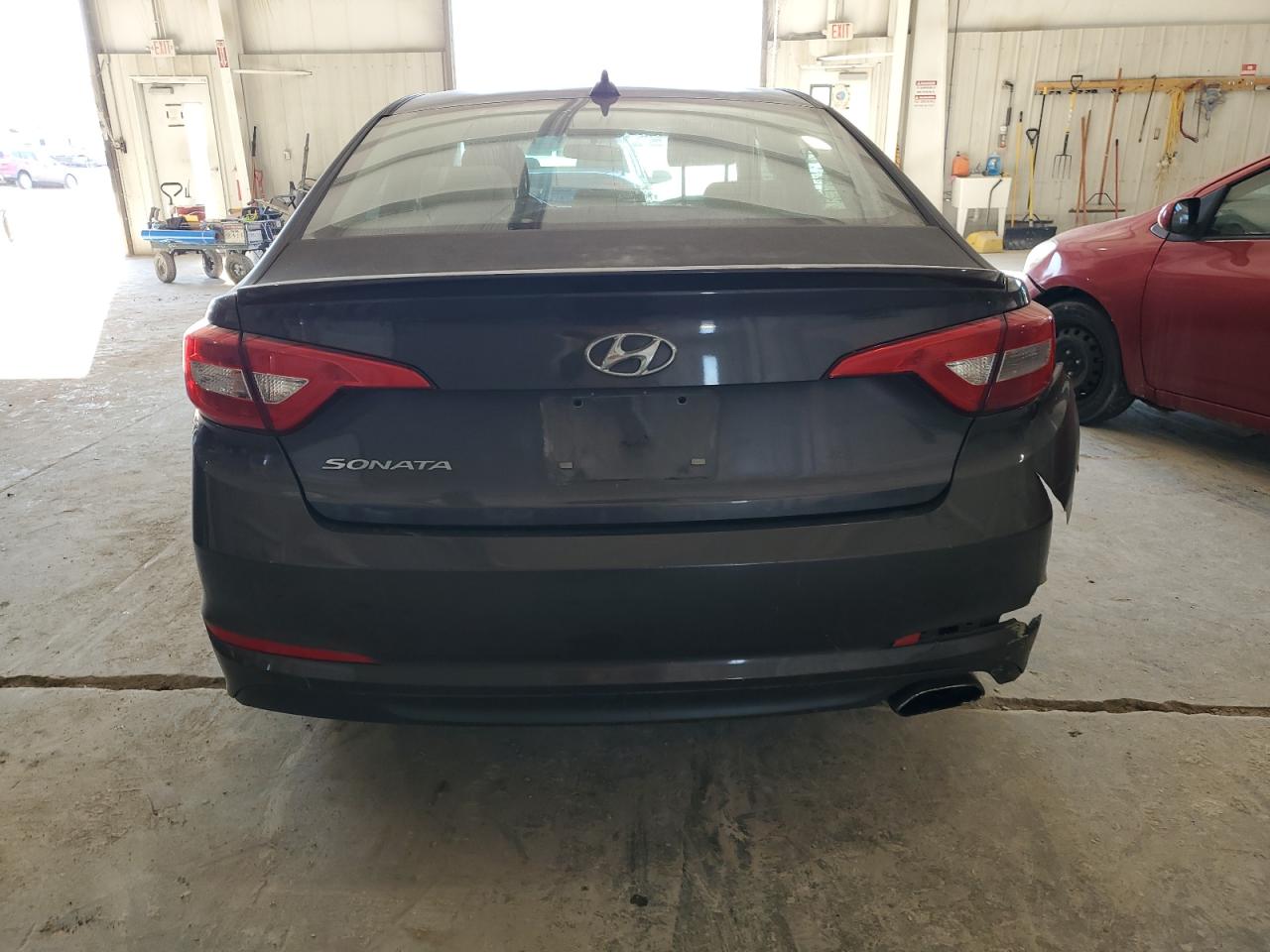 2015 Hyundai Sonata - Image 6